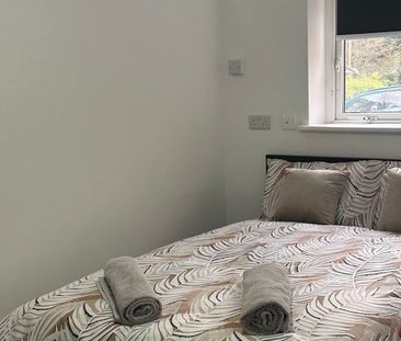 Room in a Shared House, Norfolk Park Student Residence, S2 - Photo 6