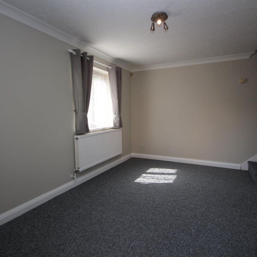 1 bedroom Terraced House to let - Photo 1