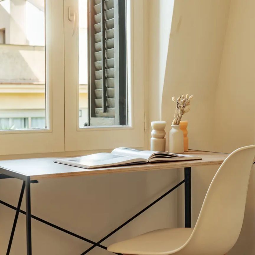 Room for rent in shared apartment in Barcelona - Photo 1