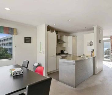 4 bedroom town house in Greta Point - Photo 3