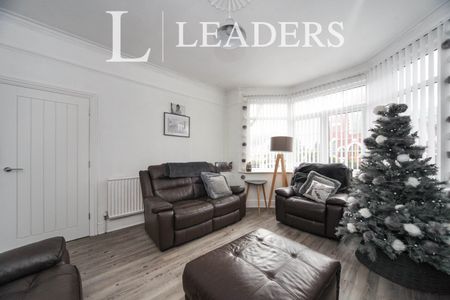 3 bedroom house to rent Trinity Road, Luton, Bedfordshire, LU3 - Photo 2