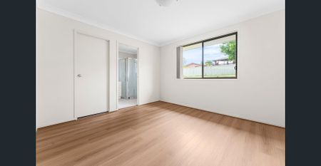 Brick Family Home - Photo 3