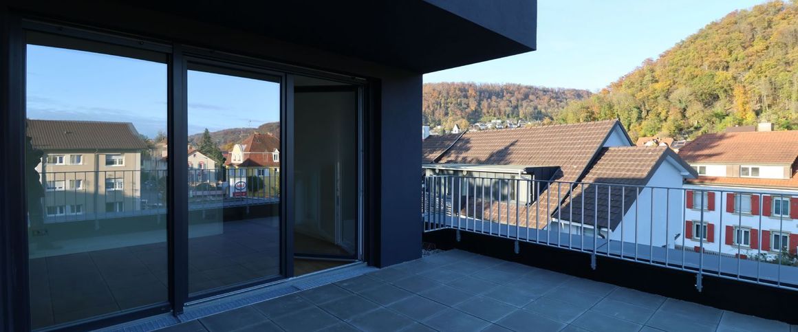 Morgen schon einziehen! Exklusive Wohnung im Zentrum von Grenzach (Penthouse 10) - Photo 1