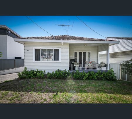 42 Dudley Street, Pagewood, NSW 2035 - Photo 3