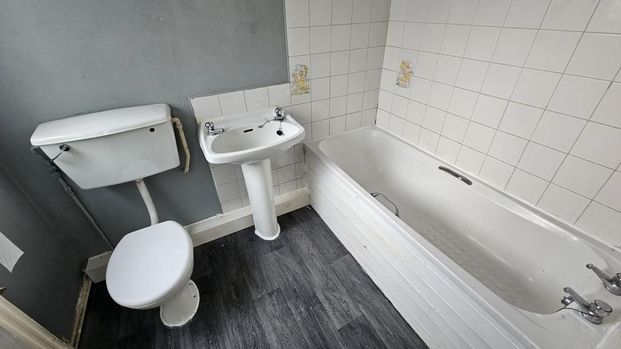 2 bedroom house to rent - Photo 1