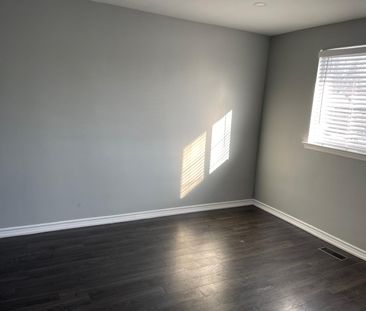 For Lease - 631 Shakespeare Avenue Unit# Upper, Oshawa, Ontario - Photo 4