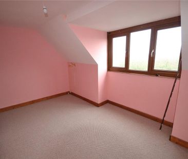 4 bedroom terraced house to rent - Photo 4
