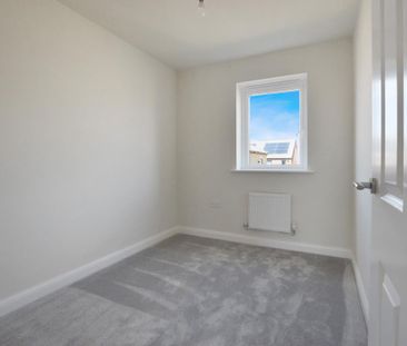 5 bedroom semi-detached house to rent - Photo 5