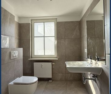 Top renovierte 2-Raumwohnung mit ca. 53,7 m² – EBK, modernem Bad & ... - Photo 5