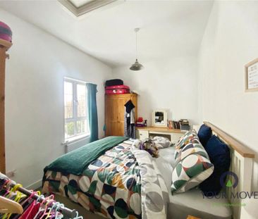 2 bedroom end of terrace house to rent - Photo 5