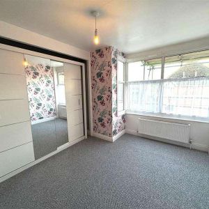Church Crescent, Clacton-on-sea, CO15 - Photo 2