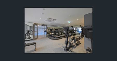 Space, Convenience & Lifestyle - Photo 4