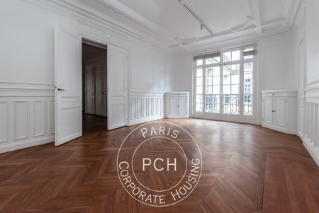 Tout savoir sur cet appartement dans le quartier Porte Dauphine, à Paris 16ème - Photo 2