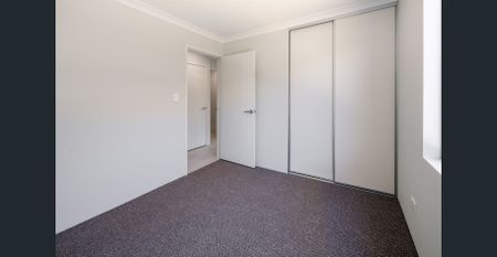 Modern Comfort and Convenience in the Heart of Byford - Photo 5