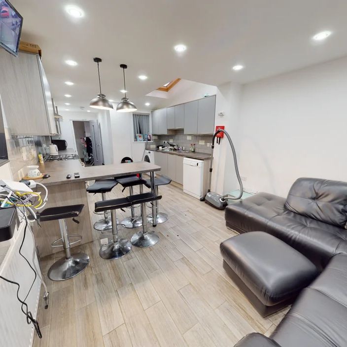 Tiverton Road Birmingham - Photo 1