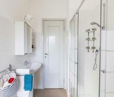 Via Pasquale Fornari, Milan, Lombardy 20146 - Photo 3