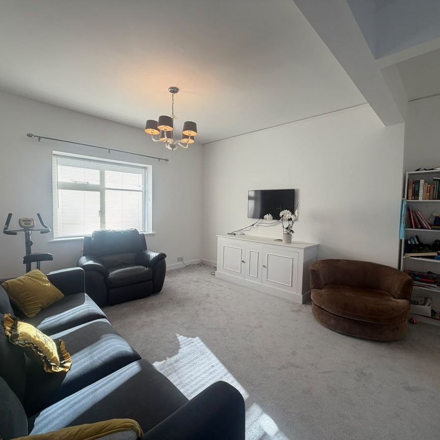 4 bedroom house to rent - Photo 1