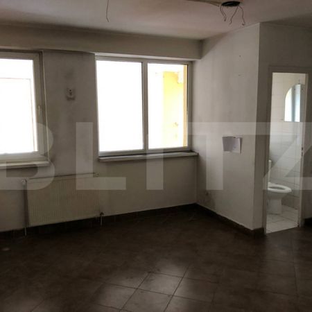 ???? Spațiu de birou compact – 8,8 mp | Locație premium - Fotografie 4