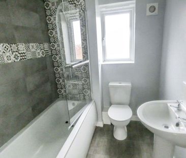 Lindsay Street, Hetton-le-Hole, Houghton Le Spring, Tyne and Wear, ... - Photo 4