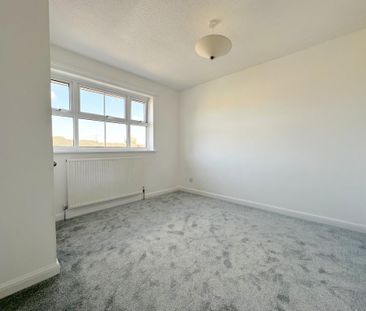 4 bedroom detached house to rent - Photo 5