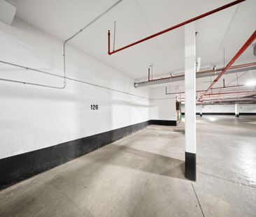 For Lease - 3078 Sixth Line Unit# 117, Oakville, Ontario - Photo 2