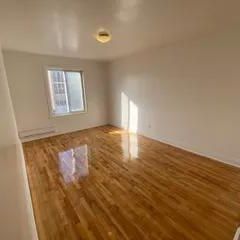 Appartement · 63 m² · Côte-des-Neiges-Notre-Dame-de-Grâce - Photo 2