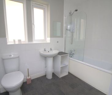 4 Bed Semi-Detached House, Hove Street, BN3 - Photo 5