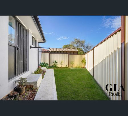 72 Dransfield Road, Edensor Park, NSW 2176 - Photo 5