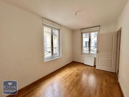 Location Appartement 4 pièces 80m² ST ETIENNE 42000 - Photo 3