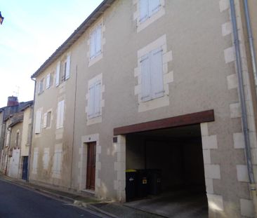 Location Appartement 1 pièce 32m² CHAUVIGNY 86300 - Photo 4