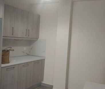 Studio/Γκαρσονιέρα για ενοικίαση Κέντρο (Μαρκόπουλο) - Photo 3