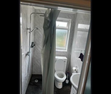 Room in a Shared House, Cross Street, LS15 - Photo 5