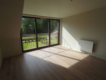 Location Appartement 4 pièces 99m² ST JORIOZ 74410 - Photo 2