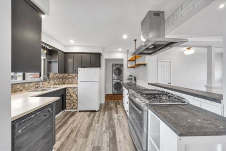 For Lease - 29 Greenock Avenue, Toronto, Ontario - Photo 4