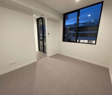 Immaculate executive apartment | Designer finishes in superb lifest... - Photo 6