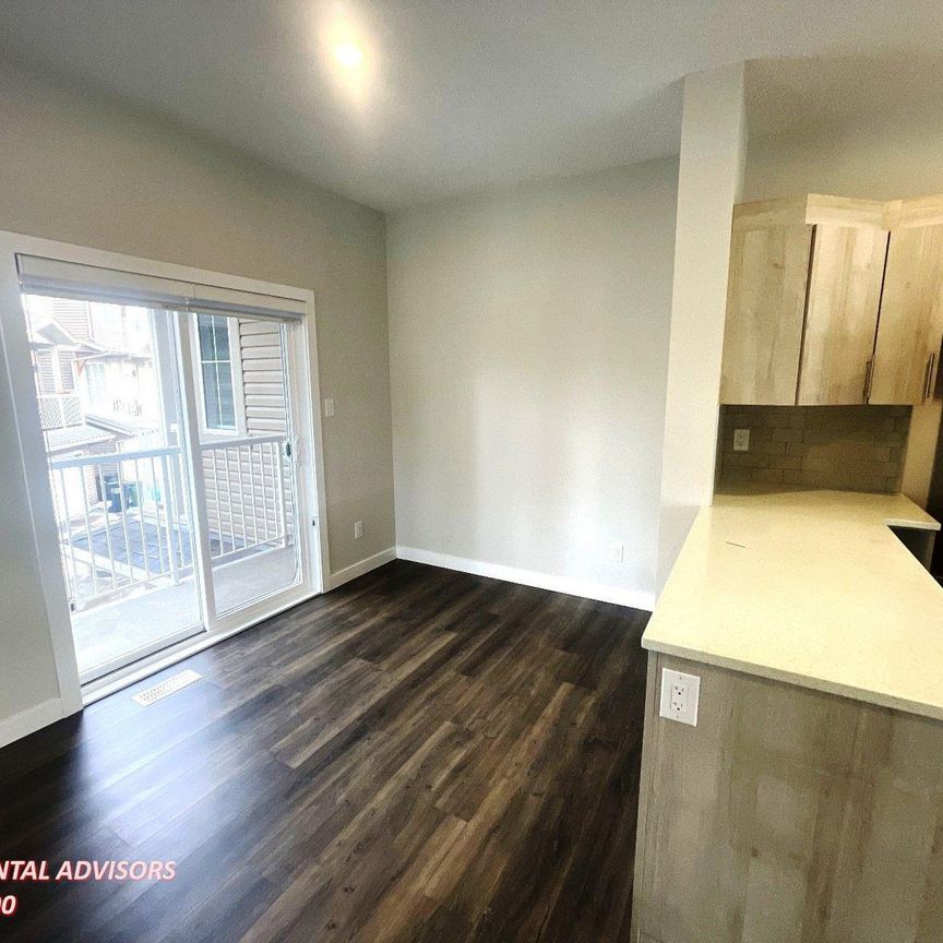 #61 1051 Graydon Hill Boulevard Southwest - Photo 1