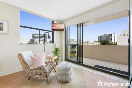 38/3049 Surfers Paradise Blvd, Surfers Paradise QLD 4217 - Photo 5