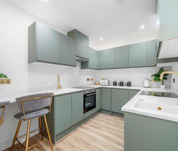 Weald Rise, Harrow - Photo 2