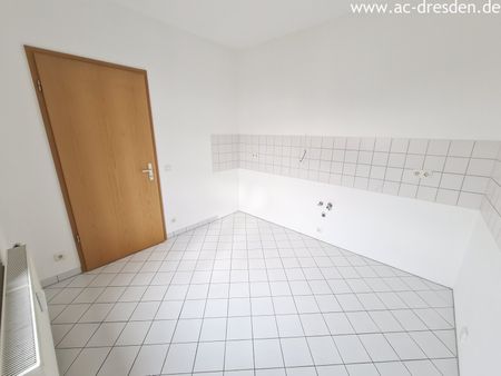 Helle 2-Raum-Wohnung im sanierten Altbau im Zentrum von Chemnitz - Photo 3