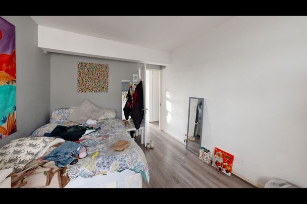 2 Bed Flat, Hornsey Road, N19 - Photo 1