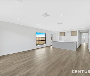 Brand New Family Home !!! - Photo 2