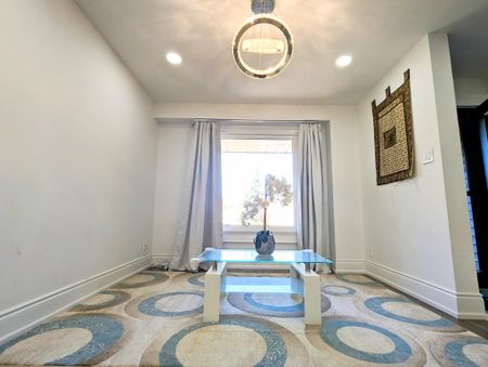 For Lease - 61 Mandrake Street Unit# Main, Ajax, Ontario - Photo 2