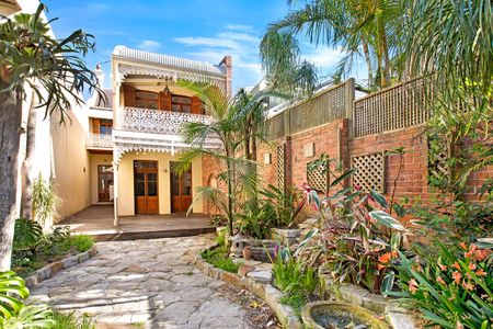Home For Rent - Photo 4