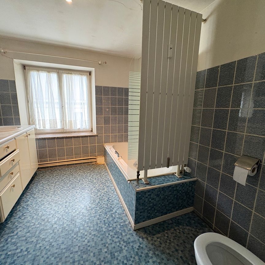 Lumineux appartement 2ch. à 5300 Andenne  Loyer: 710 € - Photo 1