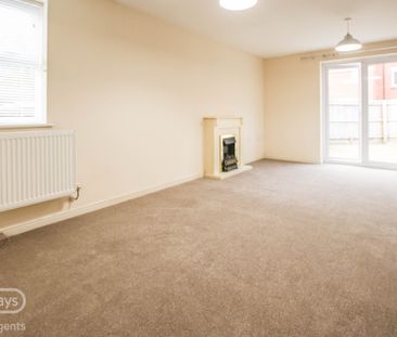 2 bedroom End Terrace for rent - Photo 1