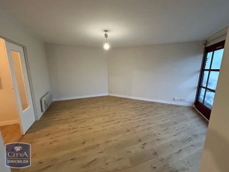 Appartement à louer 4 pièces 92.81m² - Photo 3