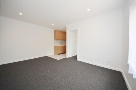 7 / 4 Ormond Road, ORMOND - Photo 4