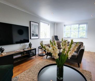 3 bedroom maisonette to rent - Photo 2