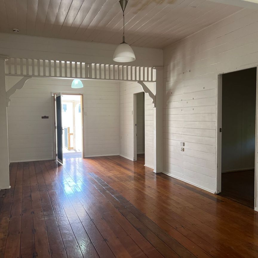 2/40 Arthur Street, 4740, Mount Pleasant Qld - Photo 1