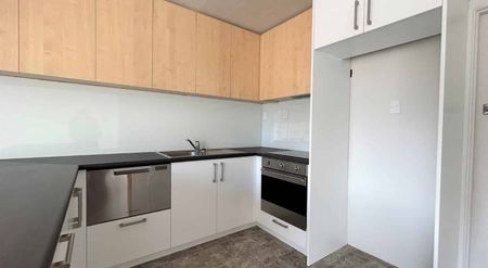 1 Bedroom Unit - Photo 5